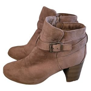 Merona Ankle Booties Tan Faux Suede 9.5